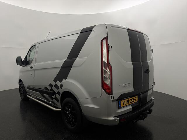 Ford TRANSIT CUSTOM 280 2.0 TDCI L1H1 Limited met o.a. Apple Carplay/Android auto, Cruise Control, Navigatiesysteem, 16 Inch lichtmetalen velgen en een Trekhaak