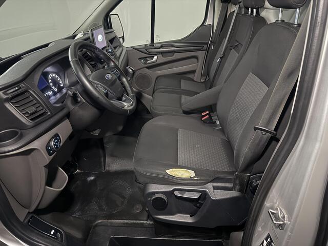 Ford TRANSIT CUSTOM 280 2.0 TDCI L1H1 Limited met o.a. Apple Carplay/Android auto, Cruise Control, Navigatiesysteem, 16 Inch lichtmetalen velgen en een Trekhaak
