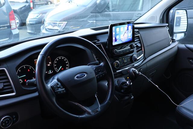 Ford TRANSIT CUSTOM 320 2.0 TDCI 170 PK L2H1 Active DC | Dubbel Cabine | ACC | BLIS | Elek stoelen | CarPlay | Camera | Navigatie | Stoelverwarming | L+R Schuifdeur | Glaslook panelen | Trekhaak | 5-Zitter | Nieuwe APK | NAP Logisch
