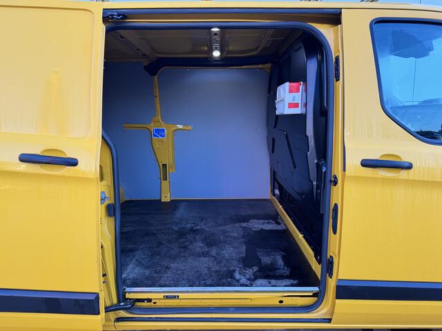 Ford TRANSIT CUSTOM 320 2.0 TDCI L2H1 Trend Trekhaak LED Airco Cruise Imperiaal Ladder Stoelverwarming Parkeersensoren Voor en Achter