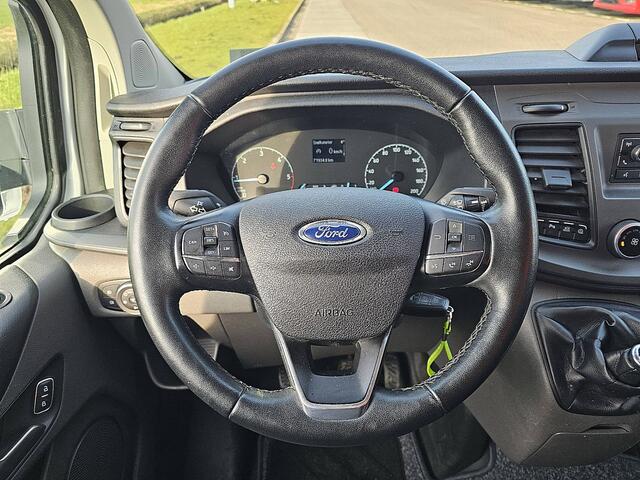 Ford TRANSIT CUSTOM 300 2.0 TDCI L2H1 Trend airco, cruise, LED, side bars, stoelverw., 71 dkm.
