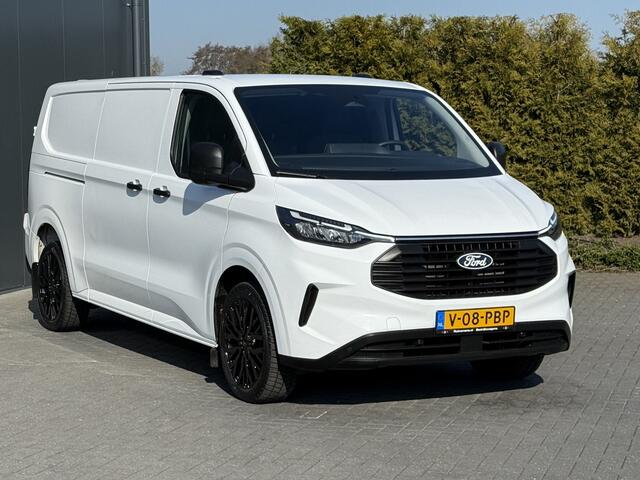 Ford TRANSIT CUSTOM 2.0 TDCI 136 PK TREND / L2H1 / 19" LMV / LED / 43.940 KM !! / 2.740 KG AHG / CAMERA / CRUISE / 3 ZITS / AIRCO / CARPLAY