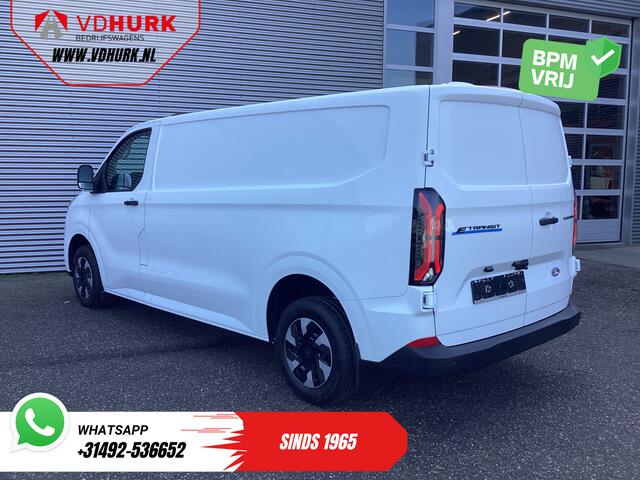 Ford TRANSIT CUSTOM E-Transit Trend L2 65 kWh 330 km WLTP LED/ Snellader/ 2.3t Trekverm./ Stuurverw./ Stoelverw./ Carplay/ Climate/ Camera/ PDC/ Cruise