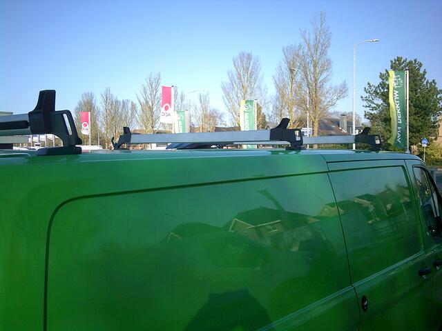 Ford TRANSIT CUSTOM 300 2.0 TDCI L2H1 Trend VOORZIEN VAN AIRCO+CRUISE+TREKHAAK !!!