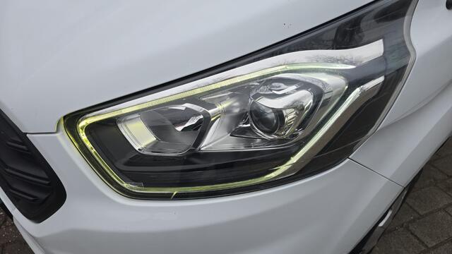 Ford TRANSIT CUSTOM 300 2.0 TDCI L2H IMPERIAL1