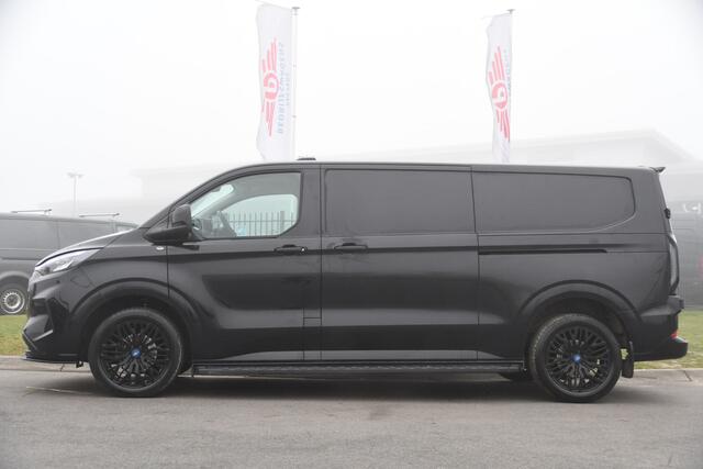 Ford TRANSIT CUSTOM 300 2.0 TDCI L2H1 Black Edition Limited Cruise, Camera, Carplay, LED, 2 x Schuifdeur, Multimedia, Trekhaak, 170pk, Stoelverwarming, Automaat, Uniek!
