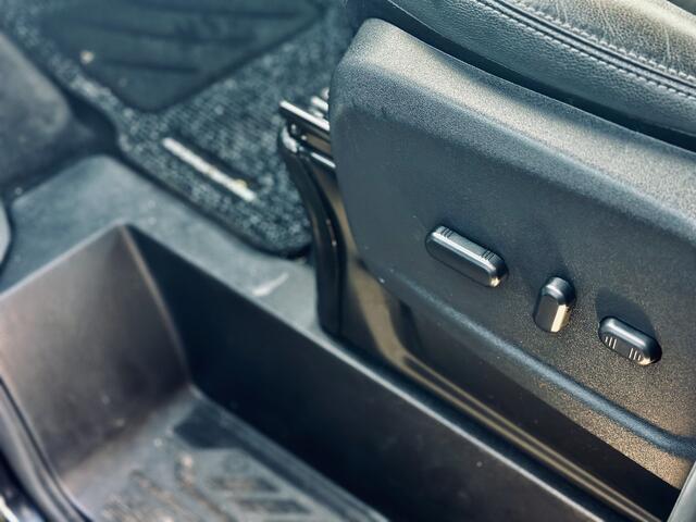 Ford TRANSIT CUSTOM 320 2.0 TDCI 170pk | Automaat | L2 | Exclusive | Dubbel Cab. | 2x schuifdeur | Full Options | Trekhaak | Ex btw