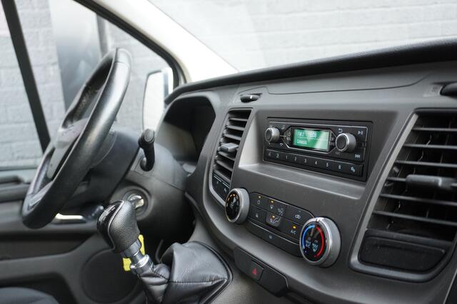 Ford TRANSIT CUSTOM 2.0 TDCI L2 EURO 6 - Airco - Cruise - PDC - ¤ 12.950,- Excl.