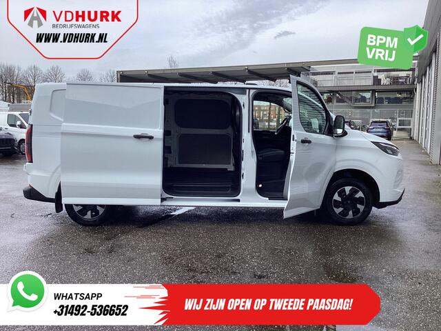 Ford TRANSIT CUSTOM E-Transit L2 Trend 65 kWh 330 km WLTP Garantie t/m 2029/ LED/ Standkachel/ Snellader/ 2.3t Trekverm./ Stoelverw./ Carplay/ Camera/ PDC/ Cruise