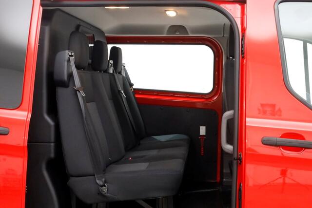Ford TRANSIT CUSTOM 340 2.0 TDCI 130pk L2H1 D.C. Trend Airco/Camera/Trekhaak 2800kg 05-2021
