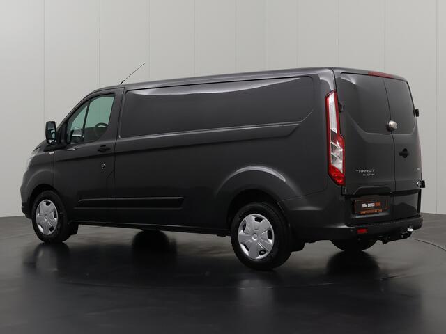 Ford TRANSIT CUSTOM 2.0TDCi 130PK Lang Limited | Euro 6 | Multimedia | Trekhaak 2800Kg | Camera | Airco | Cruise | 3-Zits