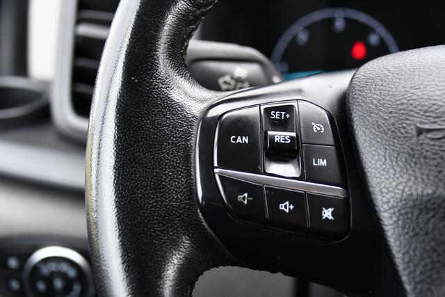 Ford TRANSIT CUSTOM 300 2.0 TDCI L1H1 DC PB Edition Camera, Cruise, Sensoren, Carplay, Automaat, Trekhaak, 130pk, multimedia, Uniek!