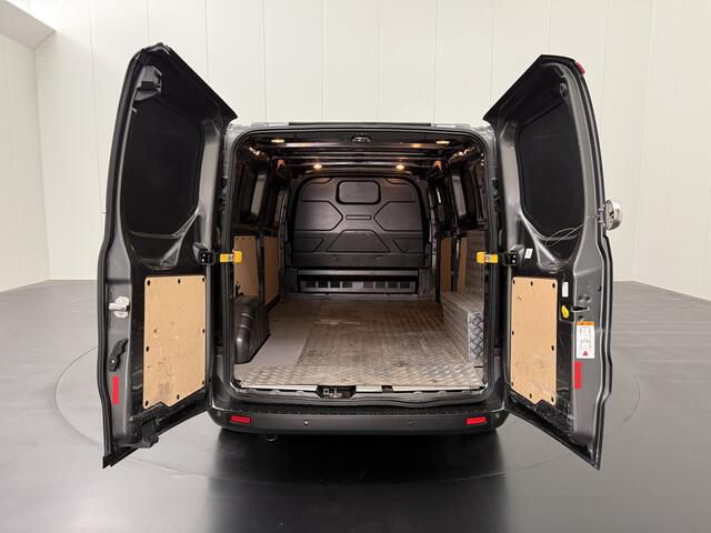 Ford TRANSIT CUSTOM 2.0TDCi 130PK Lang Limited | Euro 6 | Multimedia | Camera | Airco | Cruise | 3-Zits