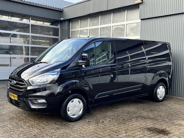 Ford TRANSIT CUSTOM 300 2.0 TDCI L2H1 Dubbele schuifdeur Airco Cruise control 3-Persoons Telefoonverbinding Navigatiesysteem Achterruitrij camera Parkeersensoren voor en achter Schuifdeur Euro 6
