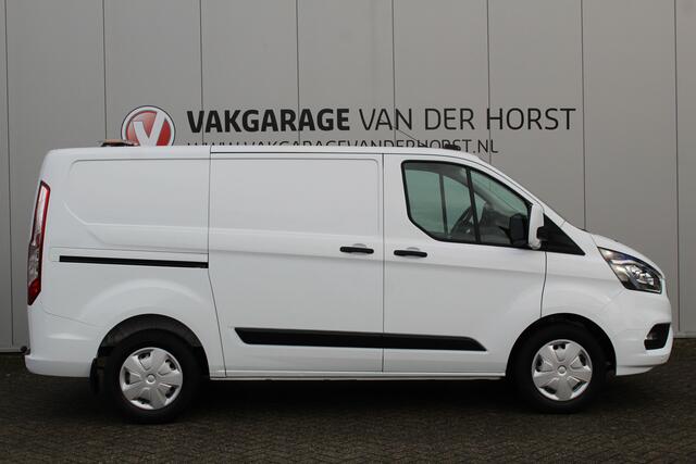 Ford TRANSIT CUSTOM 300 2.0-130PK TDCI L1H1 Trend AUTOMAAT ! Erg nette Transit Custom automaat ! Achterdeuren, Schuifdeur L+R, PDC V+A, Camera, Bijrijdersbank, Stoel- en voorraamverwarming, flitslichten v+a en dak