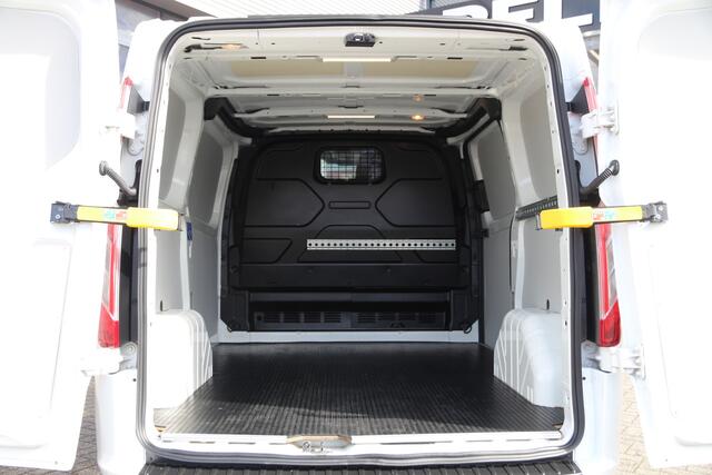 Ford TRANSIT CUSTOM 2.0 TDCI 130 | Aut. | KAR-edition | Stoelverw. | Cruise | Airco..