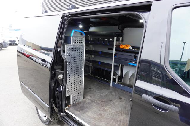 Ford TRANSIT CUSTOM 300 131pk L1H1 Trend Trekhaak Airco Cruise control Bluetooth Euro6