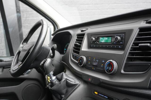 Ford TRANSIT CUSTOM 2.0 TDCI EURO 6 - Airco - Cruise - Trekhaak - ¤ 12.900,- Excl.