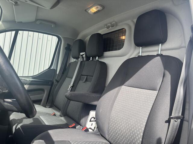 Ford TRANSIT CUSTOM 280 2.0 TDCI L1H1*3PERS.*A/C*CRUISE*NAVI*HAAK*
