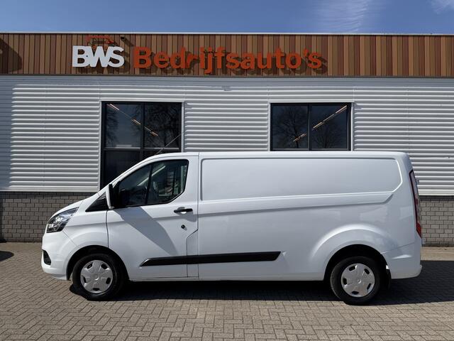 Ford TRANSIT CUSTOM 300 2.0 TDCI 130pk L2H1 Trend / euro 6 / vaste prijs rijklaar ¤ 12.950 ex btw / lease vanaf ¤ 218 / airco / cruise / navigatie / camera / trekhaak 2700 kg !