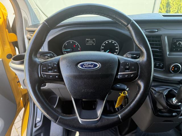 Ford TRANSIT CUSTOM 2.0 TDCI / L2H1 / 1e EIG. / AIRCO / CRUISE / 2.8 TONS TREKHAAK / STOELVERW / PDC / DAKDRAGERS
