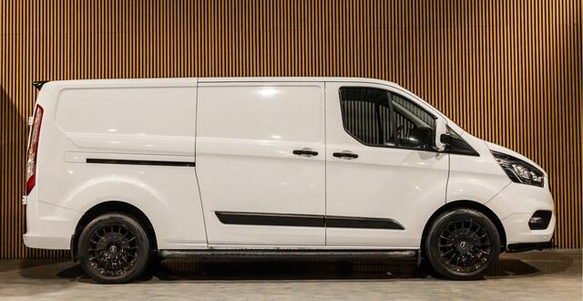 Ford TRANSIT CUSTOM 300 2.0 TDCI L2H1 | CarPlay | Camera | Cruise control | PDC V+A | Trekhaak | Raptor Edition | Nieuwe APK | Onderhoudsbeurt