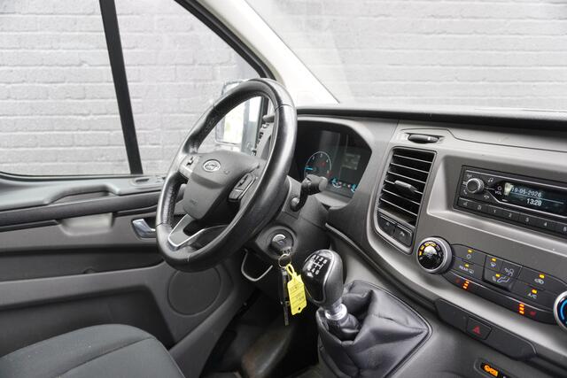 Ford TRANSIT CUSTOM 2.0 TDCI Dubbele Cabine EURO 6 - Airco - Cruise - PDC - ¤ 13.900,- Excl.