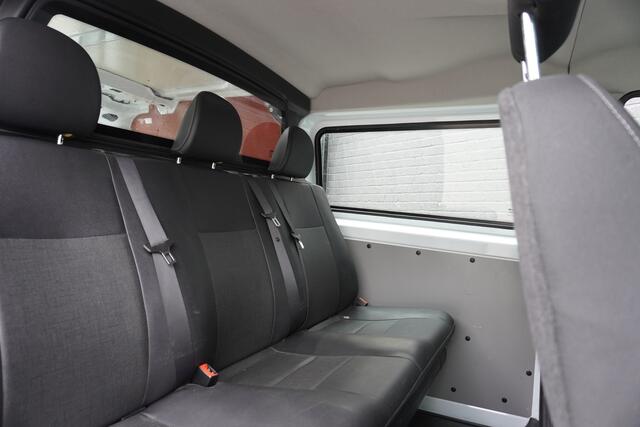 Ford TRANSIT CUSTOM 2.0 TDCI Dubbele Cabine EURO 6 - Airco - Cruise - PDC - ¤ 13.900,- Excl.