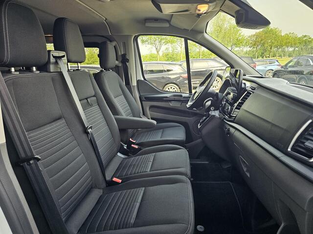 Ford TRANSIT CUSTOM 320 2.0 TDCI L2H1 Limited DC | 170pk Automaat | Dubbele Cabine | Trekkhaak | Dubbele Schuifdeur | Camare | Stoelverwarming