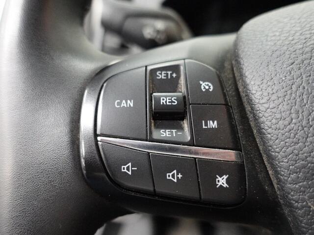 Ford TRANSIT CUSTOM 300 2.0 TDCI L2H1 Trend Automaat Airco Navigatie Cruisecontrol Camera Parkeersensoren