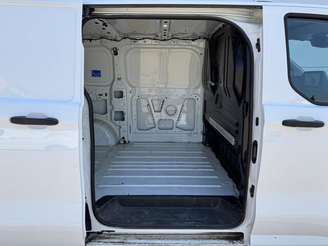 Ford TRANSIT CUSTOM 2.0 TDCI 140PK AWD Automaat L1H1 4x4 LED Adaptieve Cruise Carplay Camera Navigatie Parkeersensoren v+a