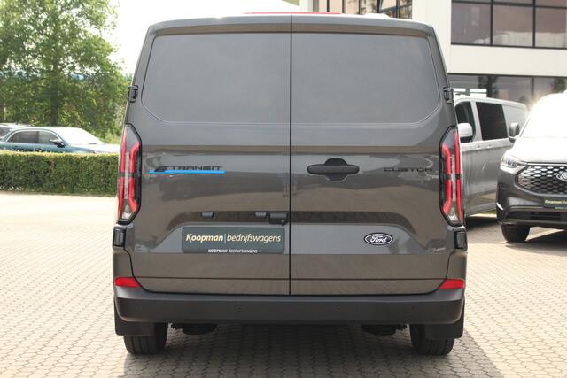 Ford TRANSIT CUSTOM E-Transit 320 L2H1 Trend 71kWh 218pk DC Automaat | Trekgewicht 2300kg | L+R Zijdeur | Keyless | Carplay/Android | Stoel+Stuurvwer. | Lease 771,- p/m