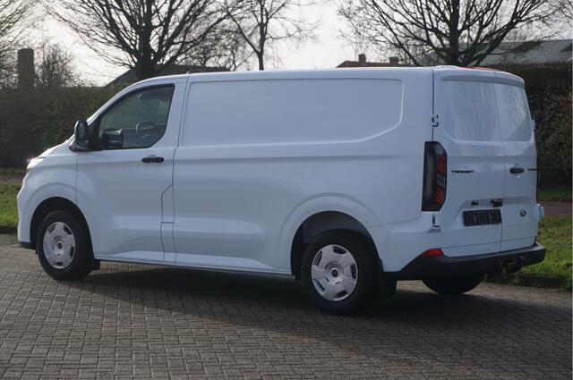 Ford TRANSIT CUSTOM 280S 136PK Trend BPM VRIJ!! 13" Scherm Apple CP / Android A. Cam, Trekhaak!! NR. J304*