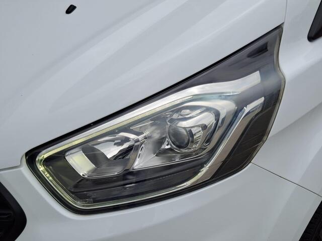 Ford TRANSIT CUSTOM 340 2.0 TDCI L1H1 Ambiente AIRCO / CRUISE CONTROLE / 3 ZITS / TREKHAAK / EURO 6