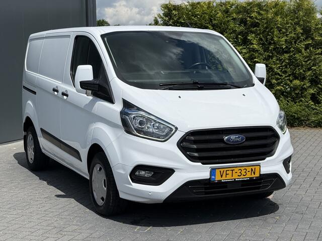 Ford TRANSIT CUSTOM 2.0 TDCI E6 / L1H1 / 1e EIG. / INRICHTING / 2.5 TONS TREKHAAK / 3-ZITS / AIRCO / CRUISE / LED