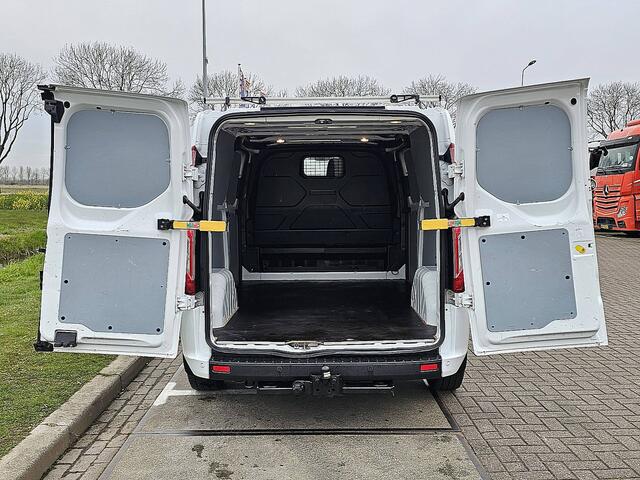 Ford TRANSIT CUSTOM 320 2.0 L2H1 2x schuifdeur, airco, pdc, trekhaak, stoelverwarming