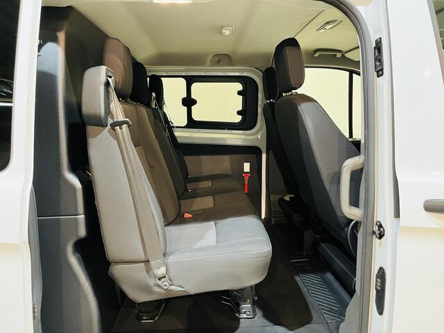 Ford TRANSIT CUSTOM 2.0 TDCI L2H1 170 PK DC Dubbel Cabine / Euro 6 / Airco / Cruise Control / CarPlay / Camera / Navigatie / Trekhaak / LMV
