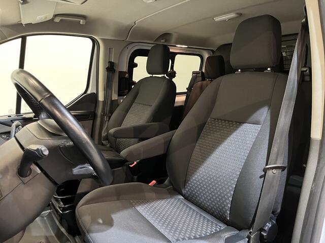 Ford TRANSIT CUSTOM 2.0 TDCI L2H1 170 PK DC Dubbel Cabine / Euro 6 / Airco / Cruise Control / CarPlay / Camera / Navigatie / Trekhaak / LMV
