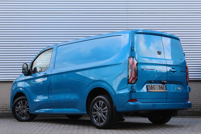 Ford TRANSIT CUSTOM E-Transit 320 L2H1 Limited 65 kWh | Adaptieve Cruise | BLIS | Elektr. Schuifdeur | Winterpack