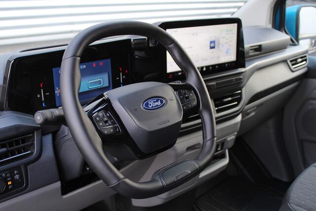 Ford TRANSIT CUSTOM E-Transit 320 L2H1 Limited 65 kWh | Adaptieve Cruise | BLIS | Elektr. Schuifdeur | Winterpack