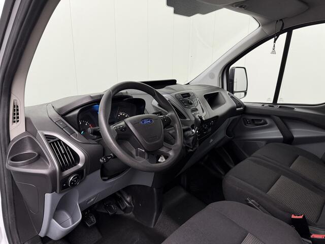 Ford TRANSIT CUSTOM 2.0 TDCI Imperiaal | Trekhaak | Euro 6 | Airco | Cruise | 3-Zits