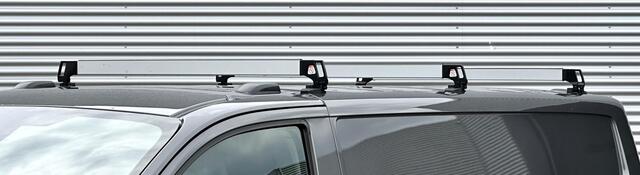 Ford TRANSIT CUSTOM 300 2.0 TDCI L2H1 Trend Automaat|Trekhaak|Navi|Led