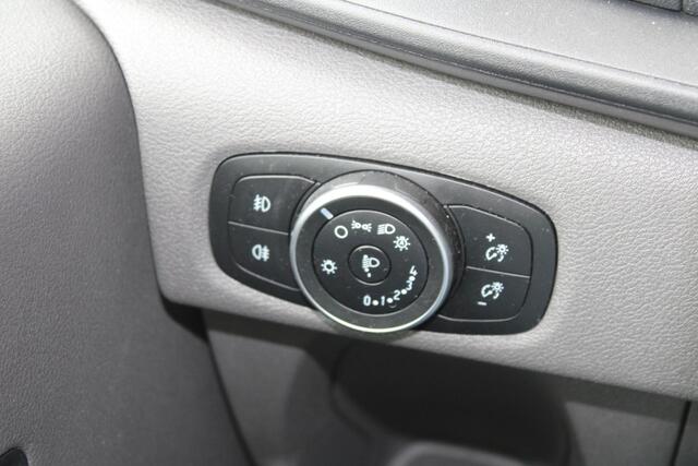 Ford TRANSIT CUSTOM 280 2.0 TDCI 130 PK L1H1 Trend | Trekhaak | Airco | Cruise Control | Voorruitverwarming | Navigatie