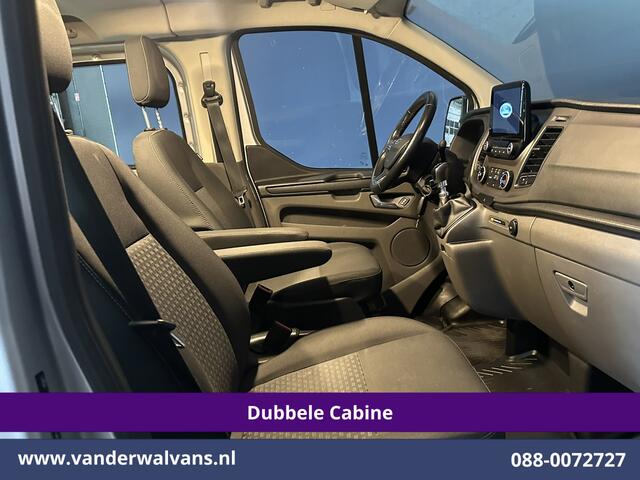 Ford TRANSIT CUSTOM 2.0 TDCI 131pk L2H1 Dubbele Cabine Euro6 Airco | 5-Zits | Camera | Apple Carplay | LED | 2800kg Trekhaak Android Auto, Cruisecontrol, Parkeersensoren, Stoelverwarming, Verwarmde voorruit, Dakdragers