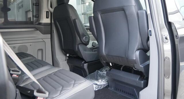 Ford TRANSIT CUSTOM 340L 2.5 PHEV 233PK L2H1 Titanium X 8 Persoons PHEV Automaat Hybride | Airco | Adap. Cruise | Navi | Pano | Elek.Schuifdeur L+R