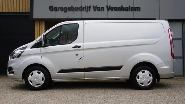 Ford TRANSIT CUSTOM 320 2.0 TDCI 170pk Automaat 3-Zits L1H1 Limited Euro6 Airco Cruise Control Trekhaak LED
