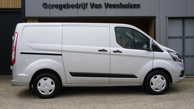 Ford TRANSIT CUSTOM 320 2.0 TDCI 170pk Automaat 3-Zits L1H1 Limited Euro6 Airco Cruise Control Trekhaak LED