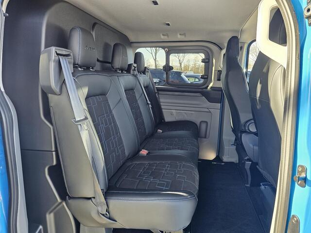 Ford TRANSIT CUSTOM 320 2.5 PHEV L1H1 MS-RT DC Trekhaak! | Dubbele Cabine | Dubbele zijschuifdeur | Keyless entry | Lederen sportstoelen | Elektrische zijschuifdeur | Virtual cockpit | Fabrieksgarantie tm. 16-04-2029