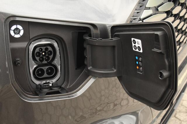 Ford TRANSIT CUSTOM E-Transit 320 L1H1 Limited | 71kWh | 160kW/218pk | Trekgewicht 2300kg | Camera | Carplay/Android | Cruise | Lease 717,- p/m