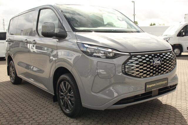 Ford TRANSIT CUSTOM E-Transit 320 L1H1 Limited | 71kWh | 160kW/218pk | Trekgewicht 2300kg | Camera | Carplay/Android | Cruise | Lease 717,- p/m
